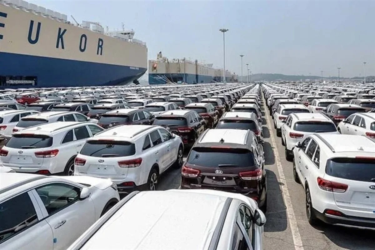 چرا اسامی گیرندگان ارز واردات خودرو فاش نمی‌شود؟ بررسی ابعاد پنهان