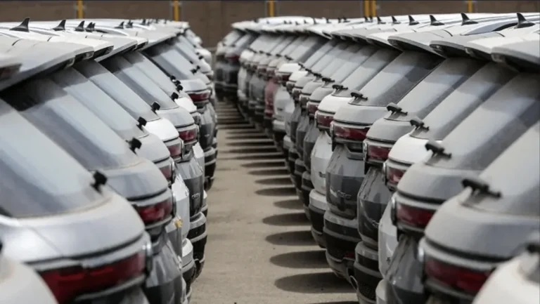 تأثیر ورود سرمایه خارج‌نشین‌ها بر بازار خودرو