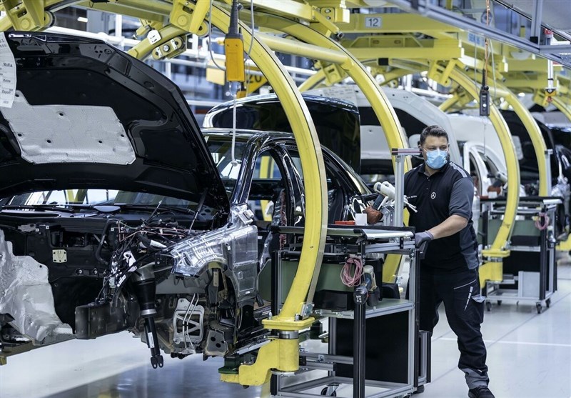 گزارش آماری از کاهش ۱۲ درصدی تولید خودرو در نیمه نخست سال ۱۴۰۴